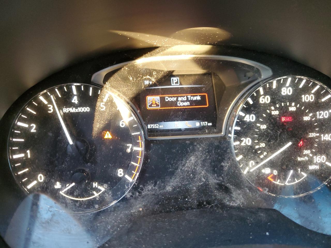 2018 Nissan Altima - Image 9