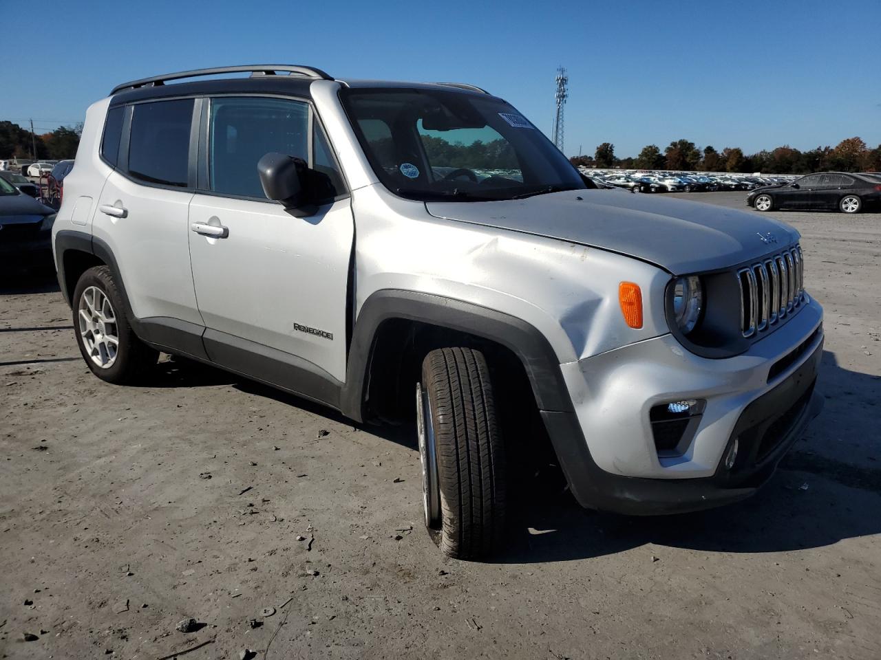 2021 Jeep Renegade - Image 4