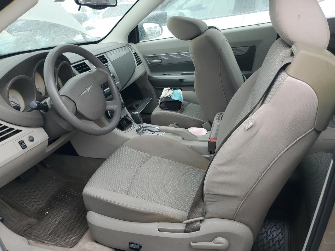 2008 Chrysler Sebring - Image 7