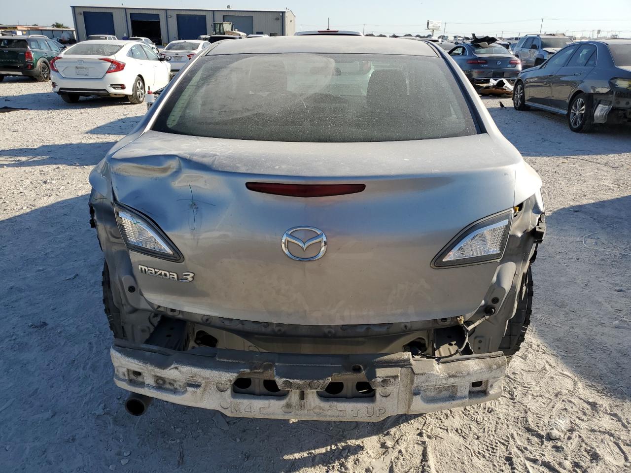 2011 Mazda 3 I VIN: JM1BL1VF3B1900374 Lot: 74181974