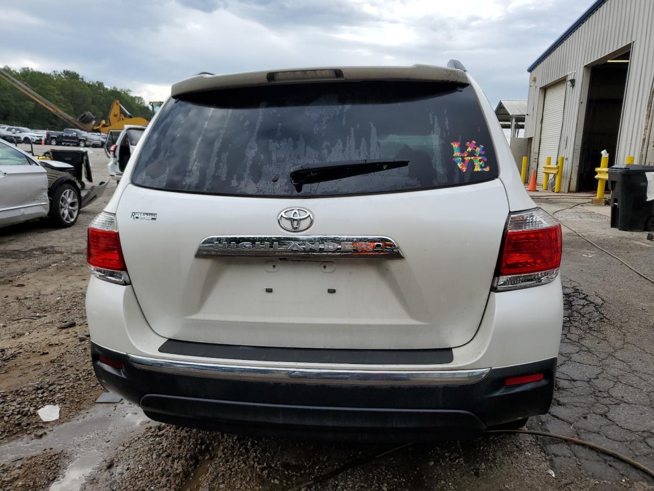 5TDZA3EH0DS040747 2013 Toyota Highlander Base