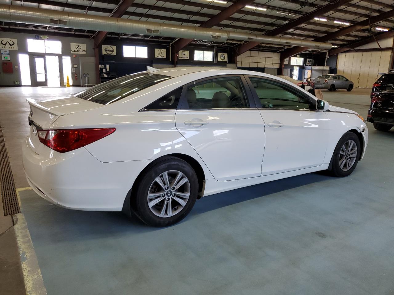 5NPEB4AC2DH597404 2013 Hyundai Sonata Gls