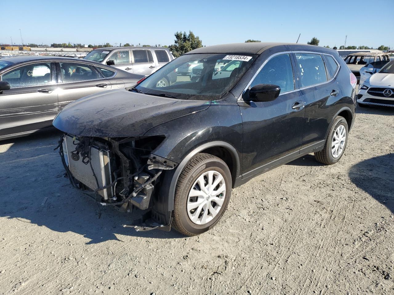 2016 Nissan Rogue - Image 1