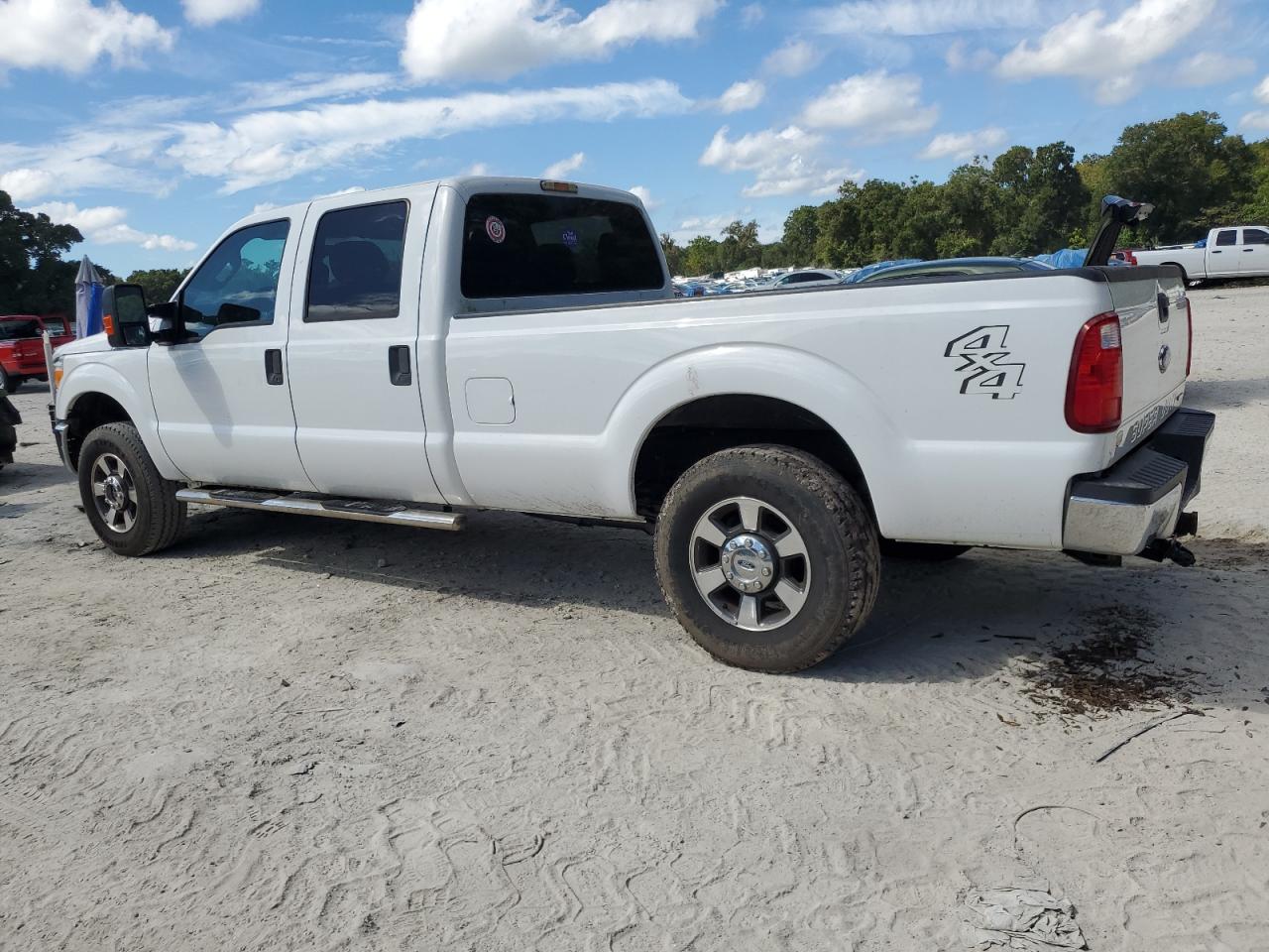 1FT7W2B6XGED27187 2016 FORD F250 - Image 2