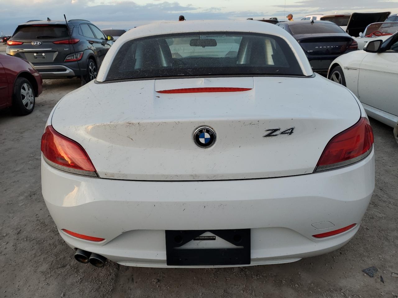 2011 BMW Z4 Sdrive30I VIN: WBALM5C57BE379815 Lot: 75006674