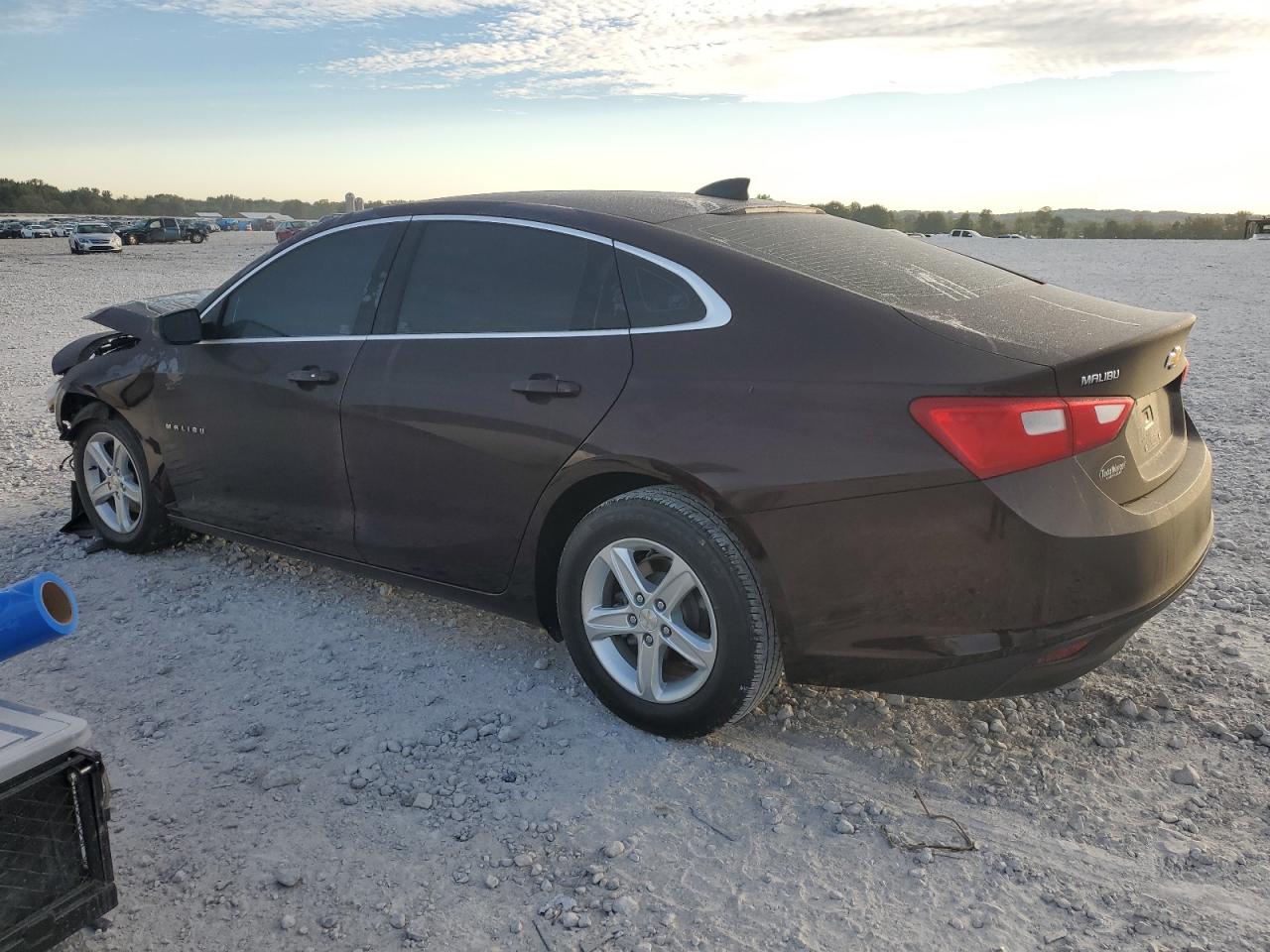 2020 Chevrolet Malibu - Image 2