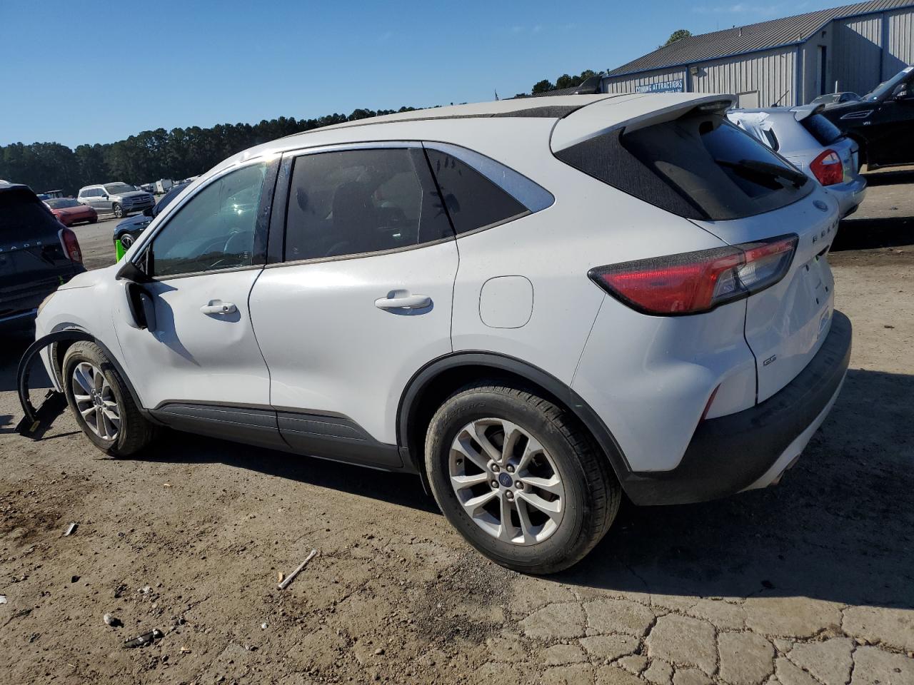 2020 Ford Escape - Image 2
