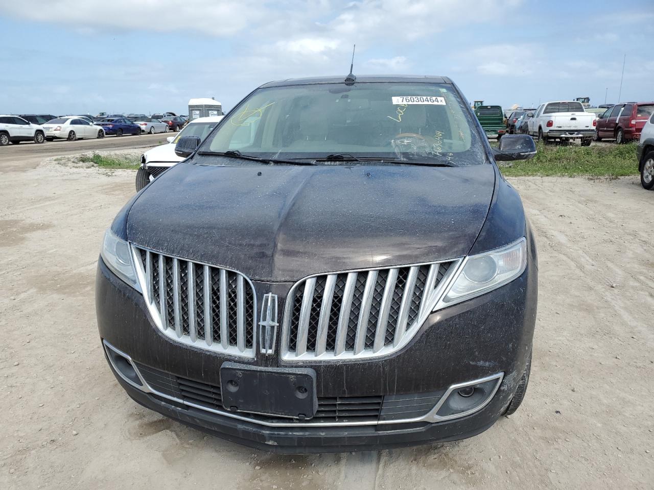 VIN 2LMDJ8JKXFBL32001 2015 LINCOLN MKX no.5