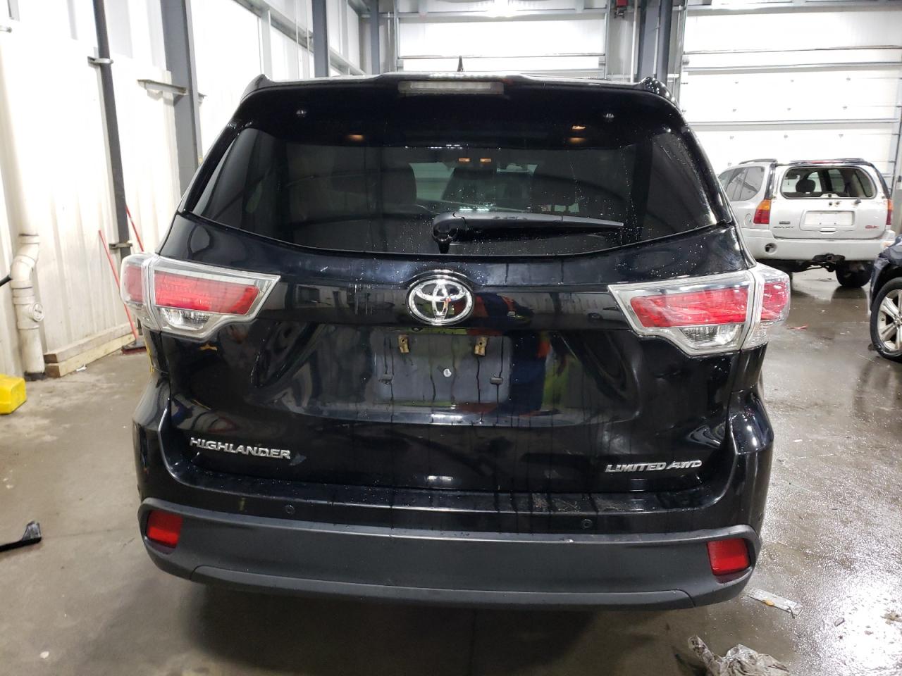 5TDDKRFH2GS344563 2016 Toyota Highlander Limited