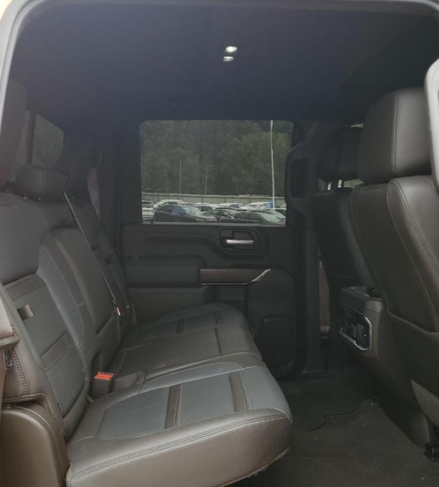 2021 GMC Sierra - Image 10