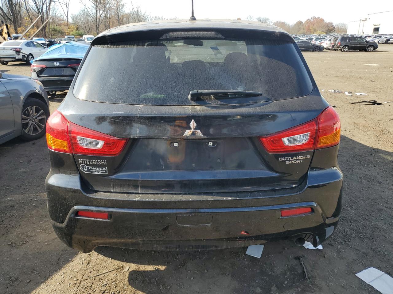 2011 Mitsubishi Outlander Sport Es VIN: JA4AP3AU8BZ004213 Lot: 78710484