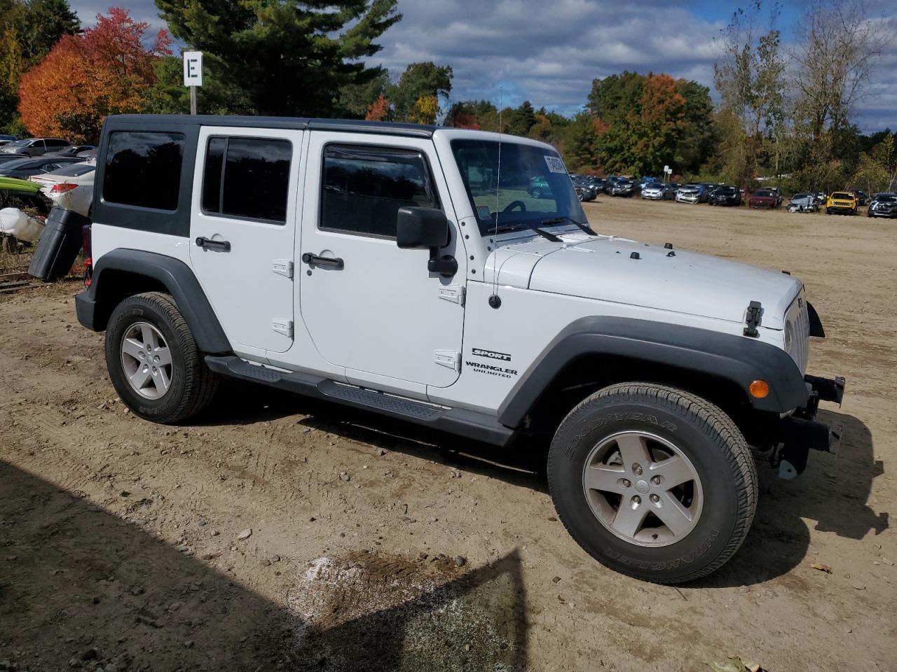 2017 Jeep Wrangler - Image 4