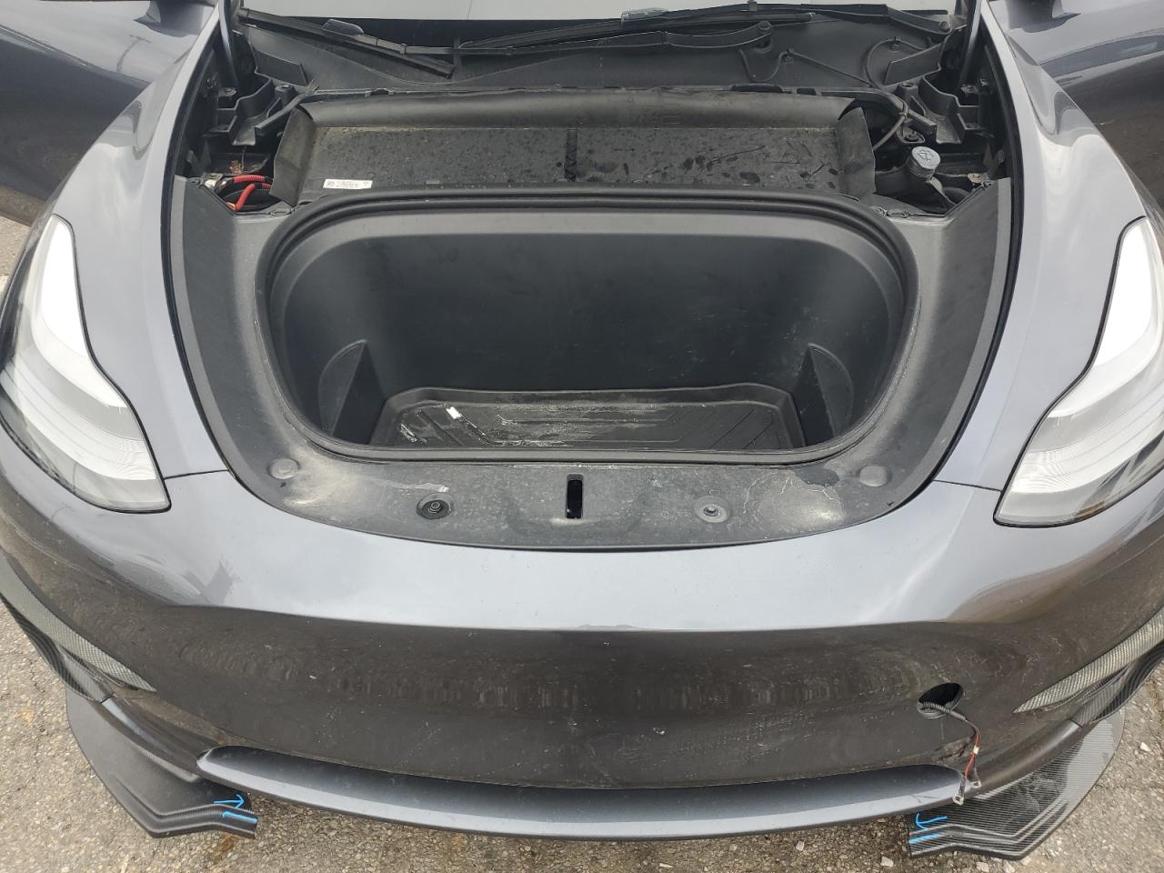 7SAYGDEF4PF749482 2023 Tesla Model Y