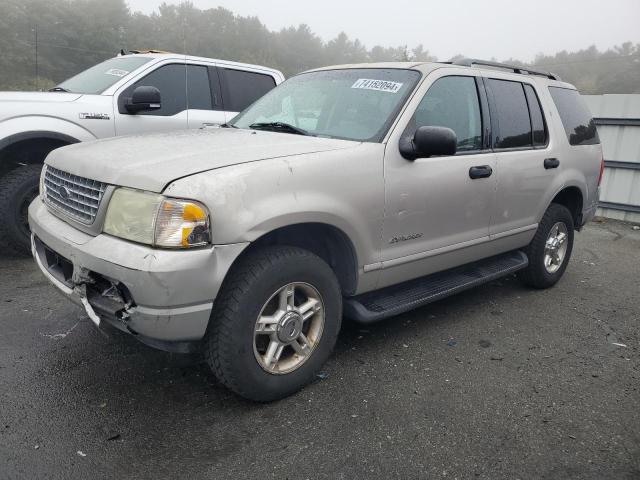 2004 Ford Explorer Xlt