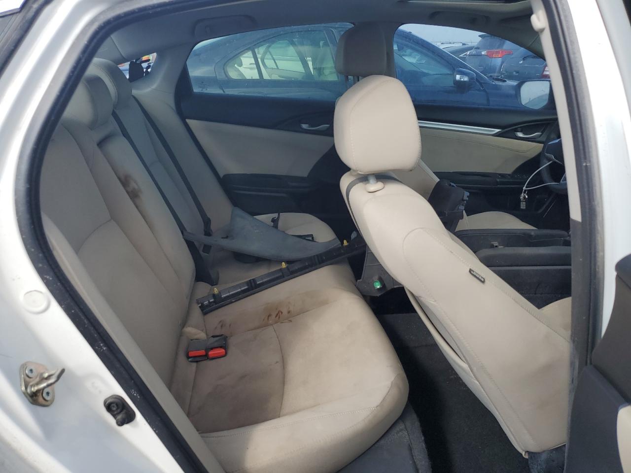 2017 Honda Civic - Image 10