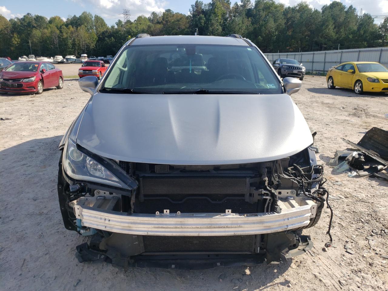 2C4RC1BG1HR785709 2017 Chrysler Pacifica Touring L