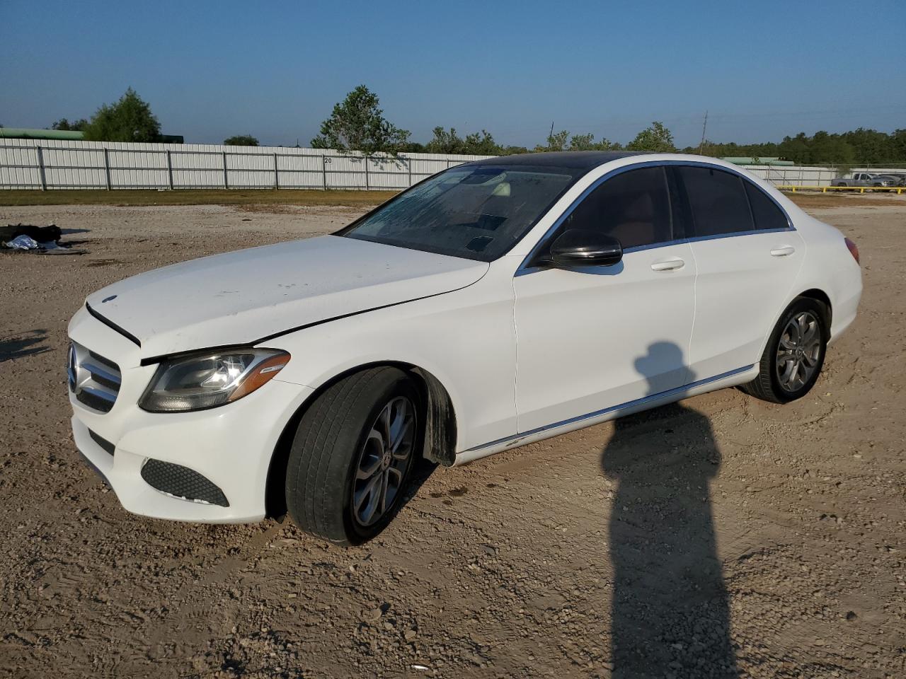 VIN 55SWF4JB8GU149766 2016 MERCEDES-BENZ C-CLASS no.1