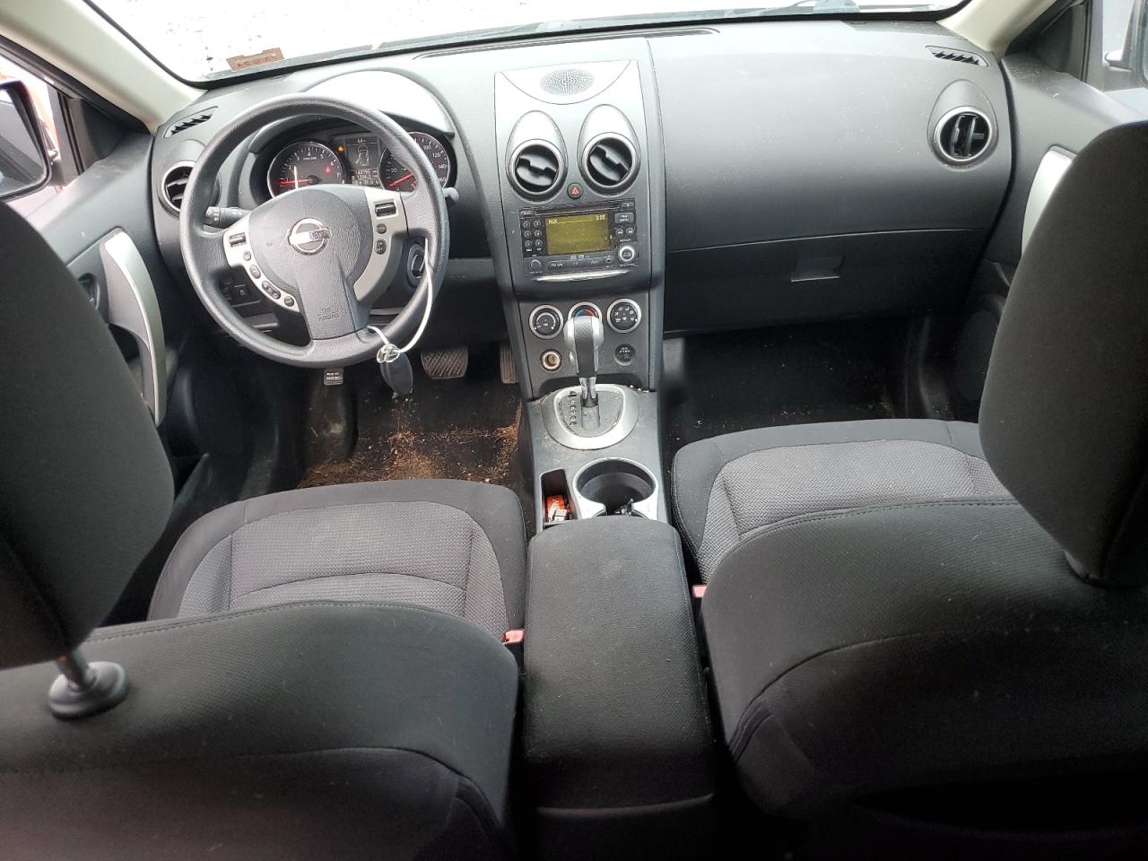 2011 Nissan Rogue - Image 8