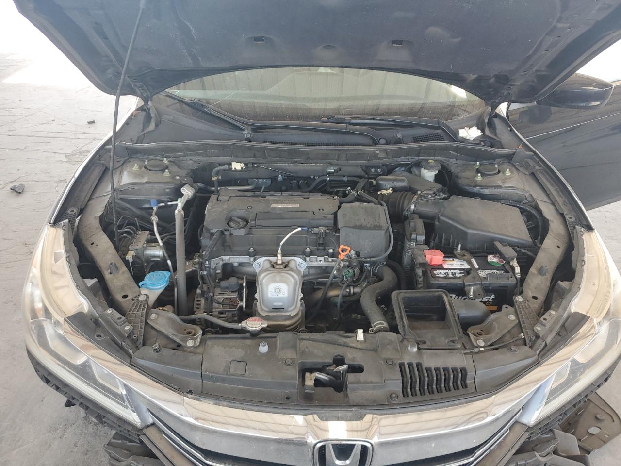 1HGCR2F31HA258468 2017 Honda Accord Lx