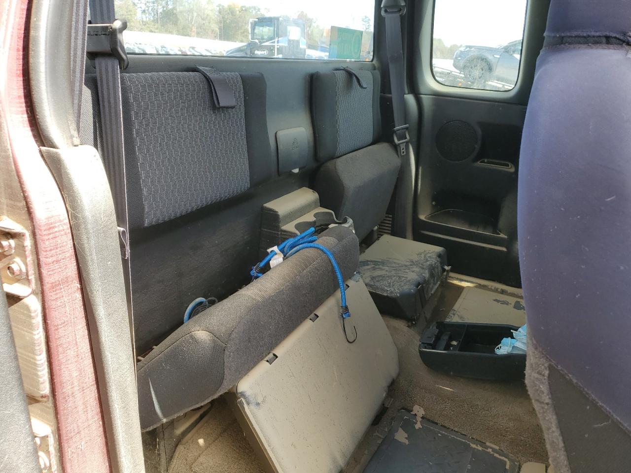 2007 Chevrolet Colorado - Image 10