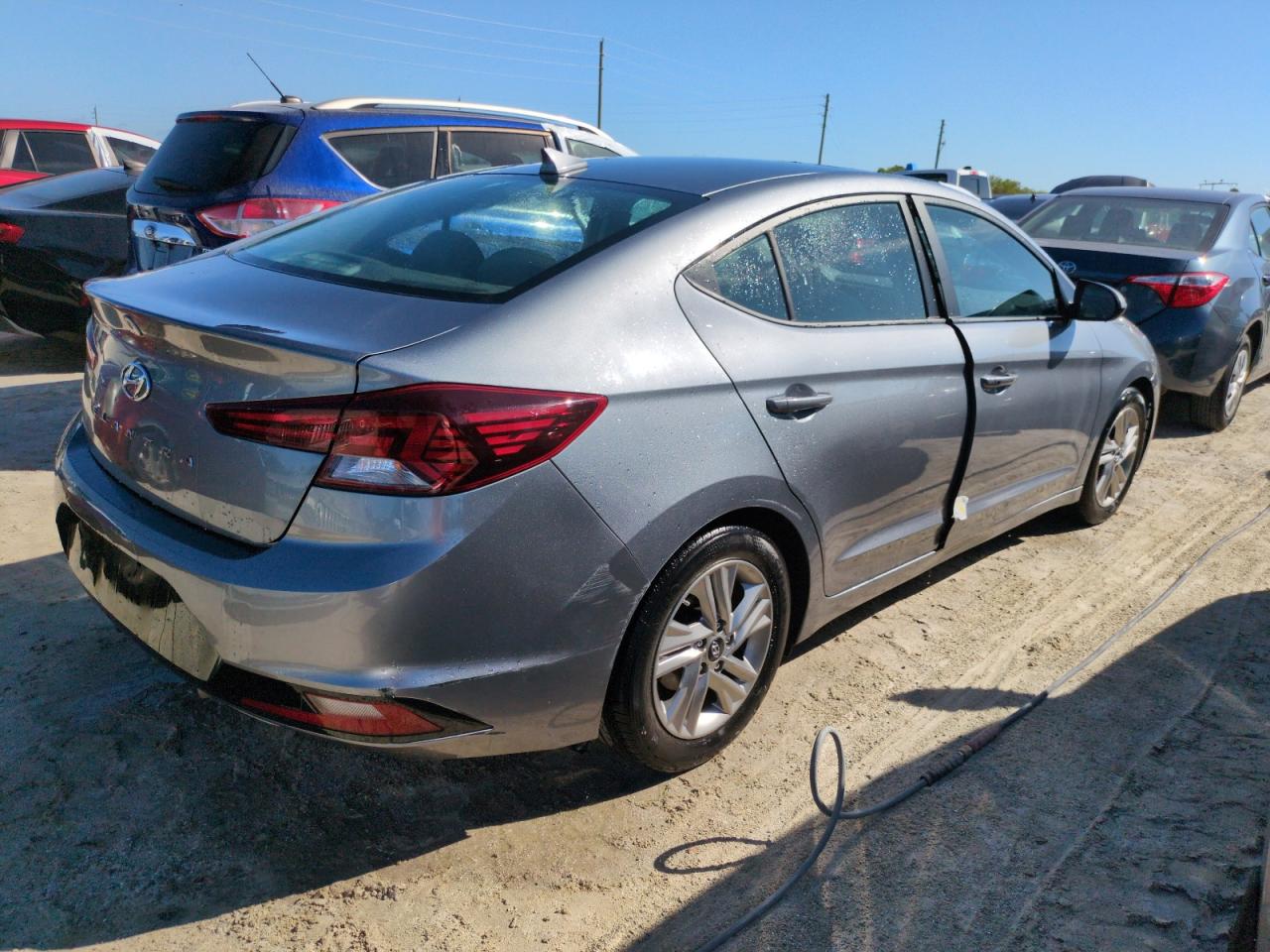 VIN KMHD84LF0KU848839 2019 HYUNDAI ELANTRA no.3