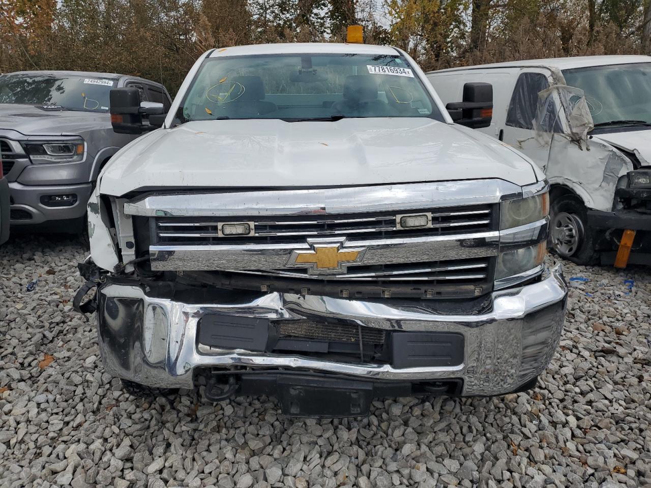 2015 Chevrolet Silverado - Image 5