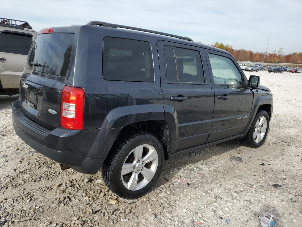 2014 Jeep Liberty (Patriot) - Image 3