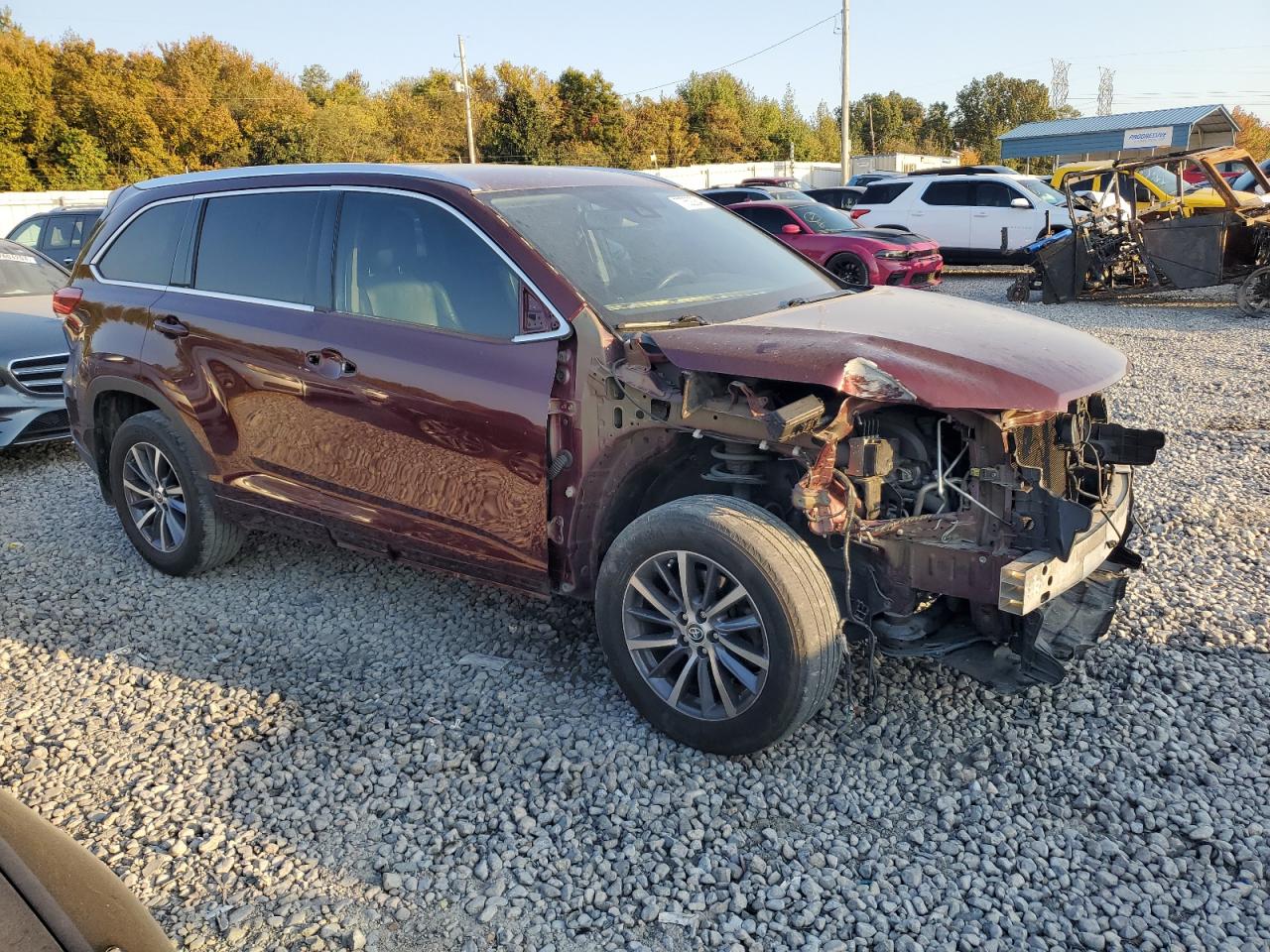 2017 Toyota Highlander - Image 4