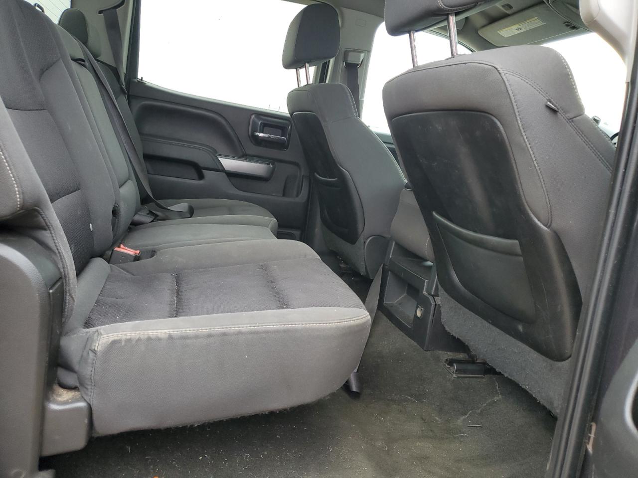 2014 Chevrolet Silverado - Image 11