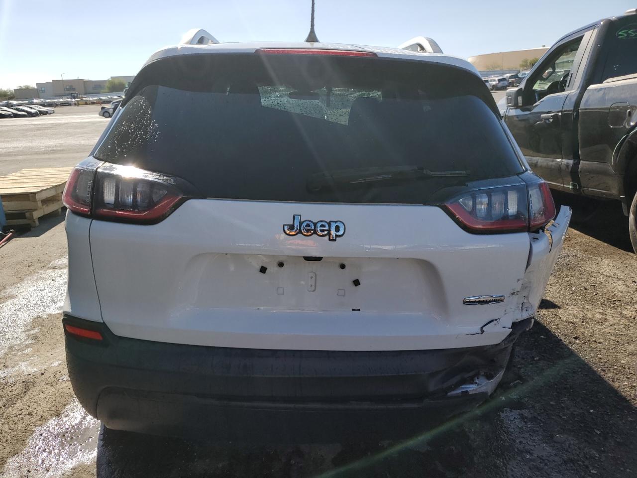 2020 Jeep Cherokee Latitude VIN: 1C4PJLCB0LD581202 Lot: 78323574