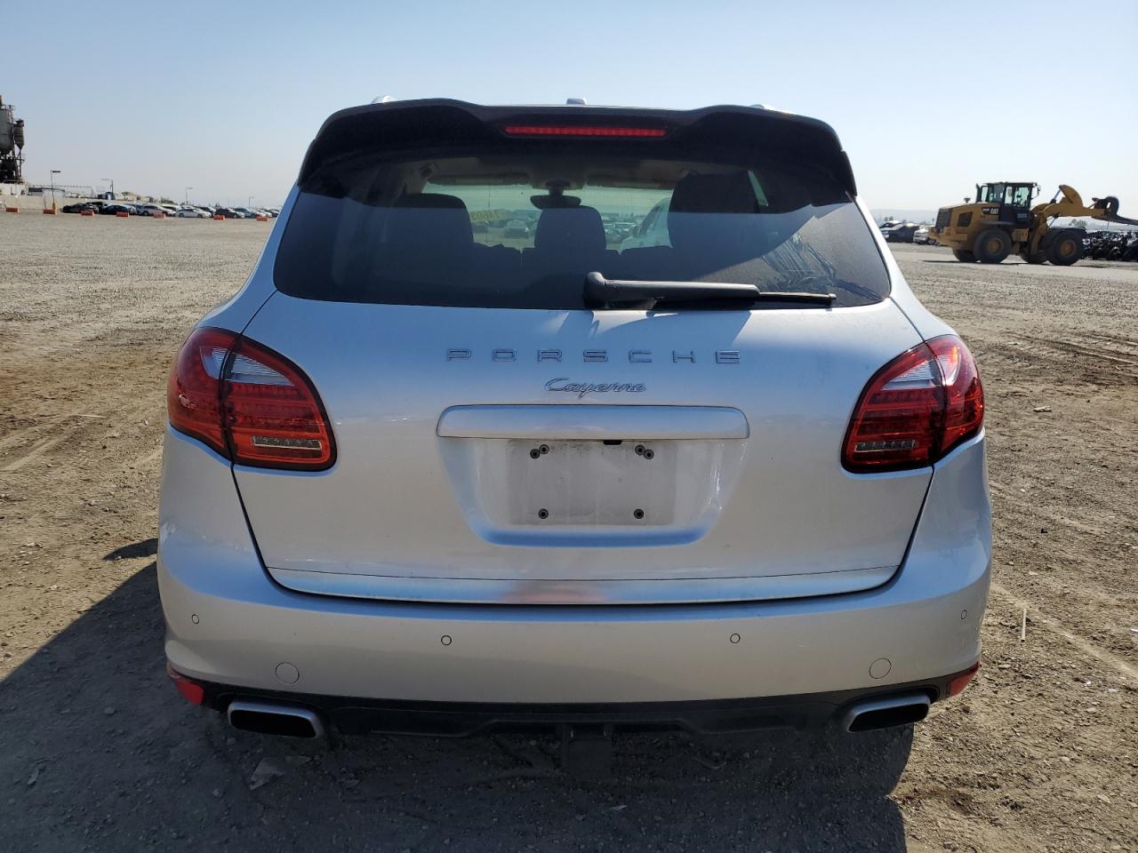 WP1AA2A28ELA02368 2014 Porsche Cayenne