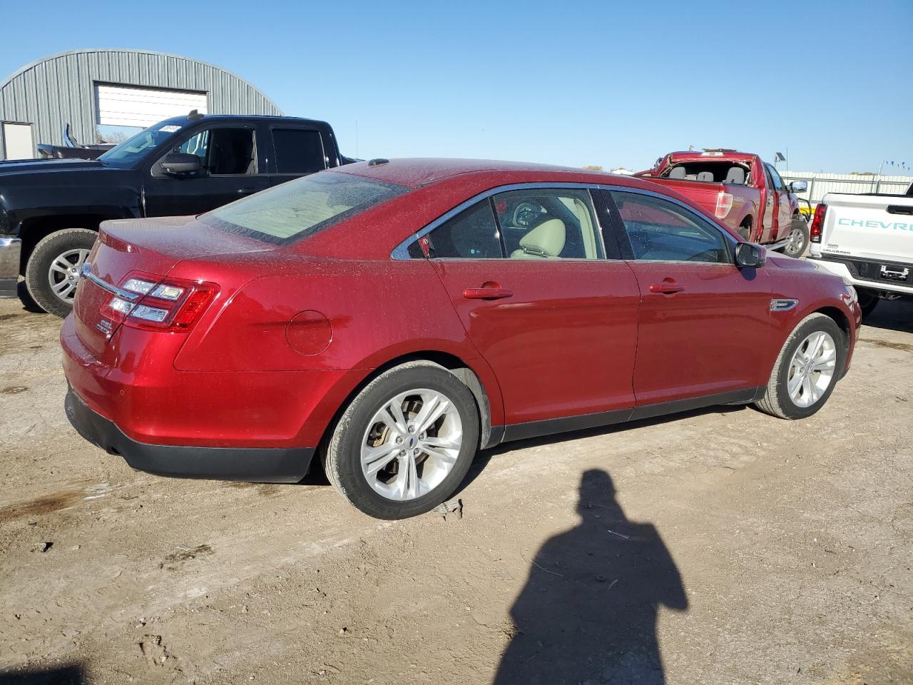 2014 Ford Taurus - Image 3