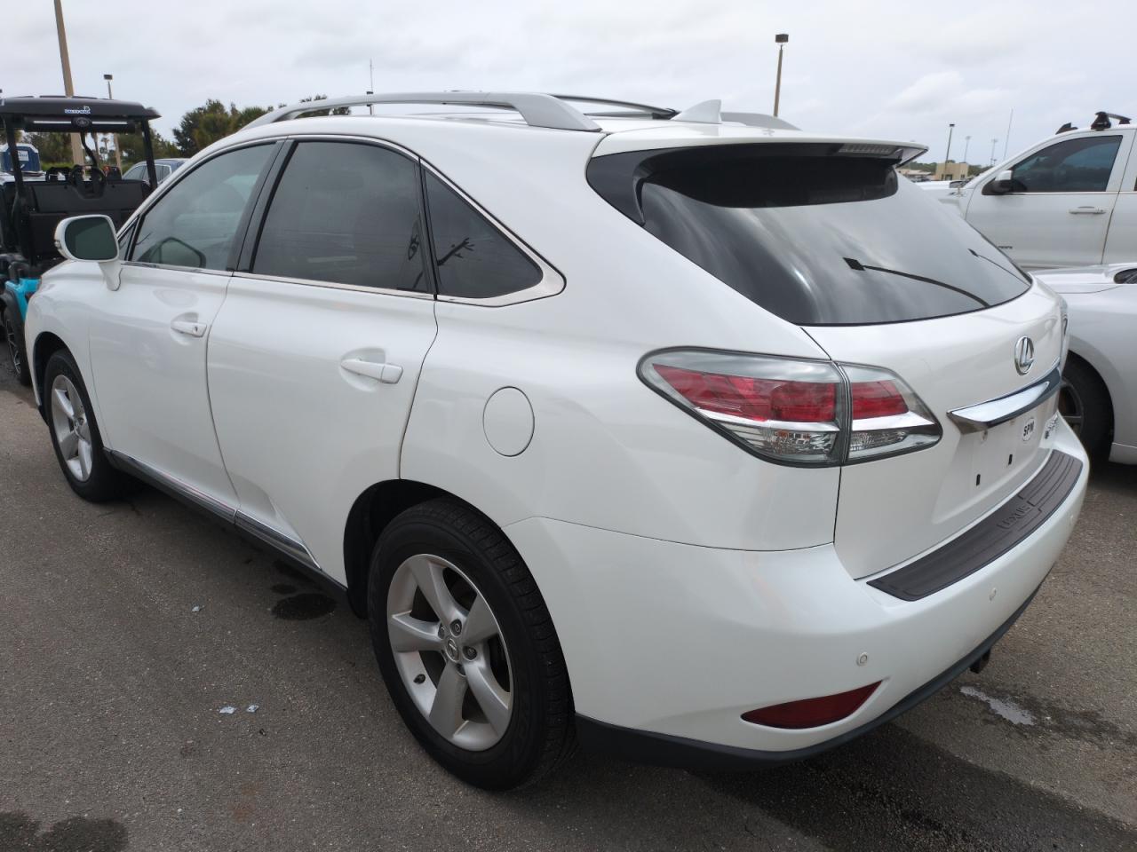 2T2BK1BA6FC321985 2015 LEXUS RX - Image 2