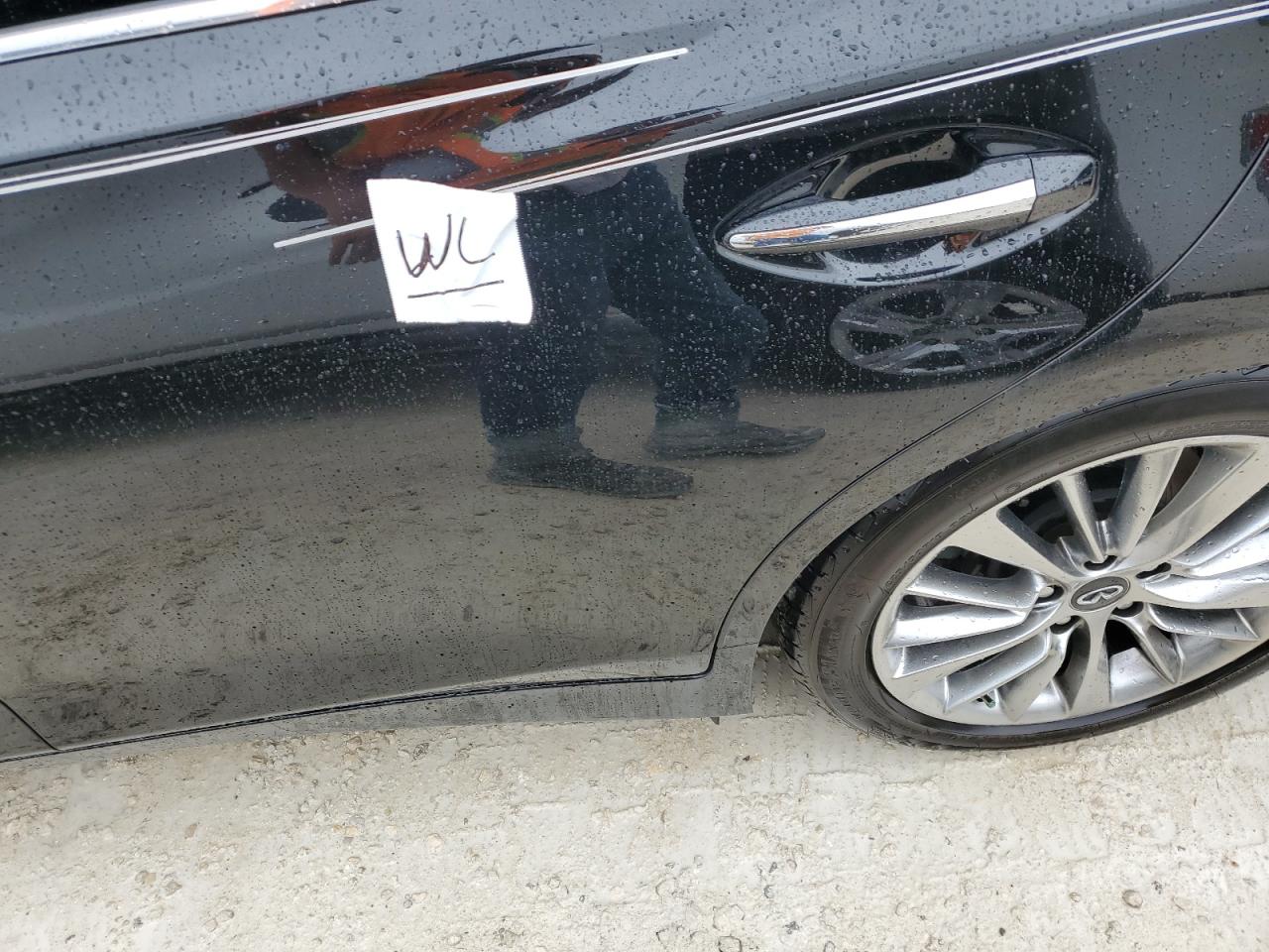 JN1EV7AP6JM351388 2018 Infiniti Q50 Luxe