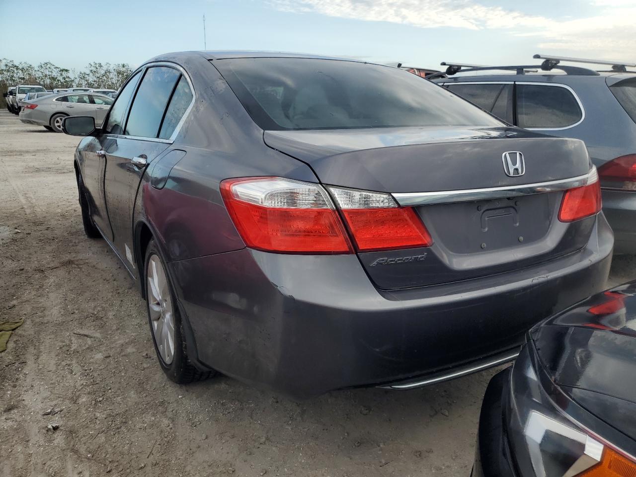 2015 Honda Accord - Image 6