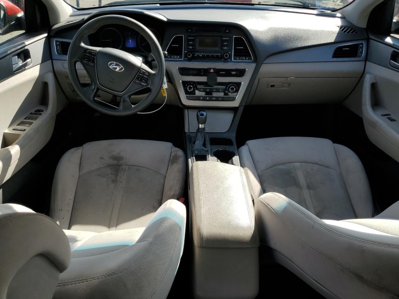 2017 Hyundai Sonata - Image 8
