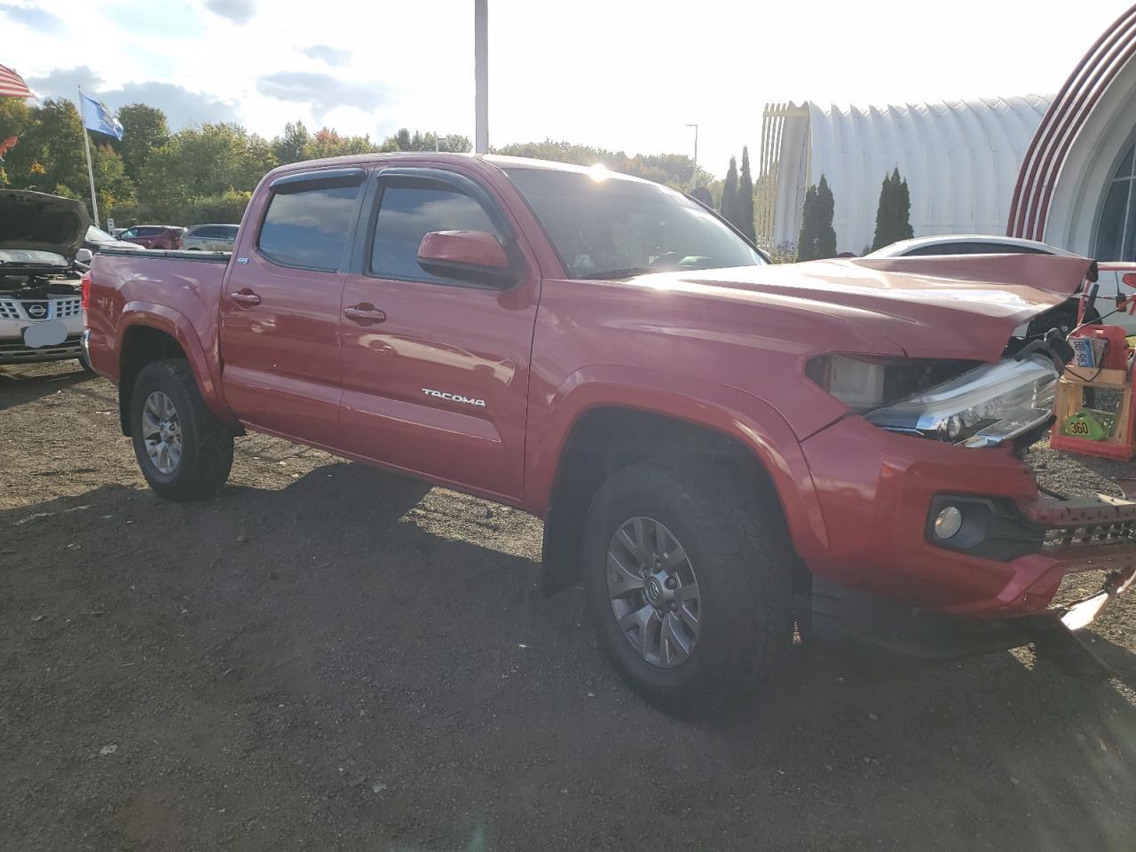 2017 Toyota Tacoma - Image 4