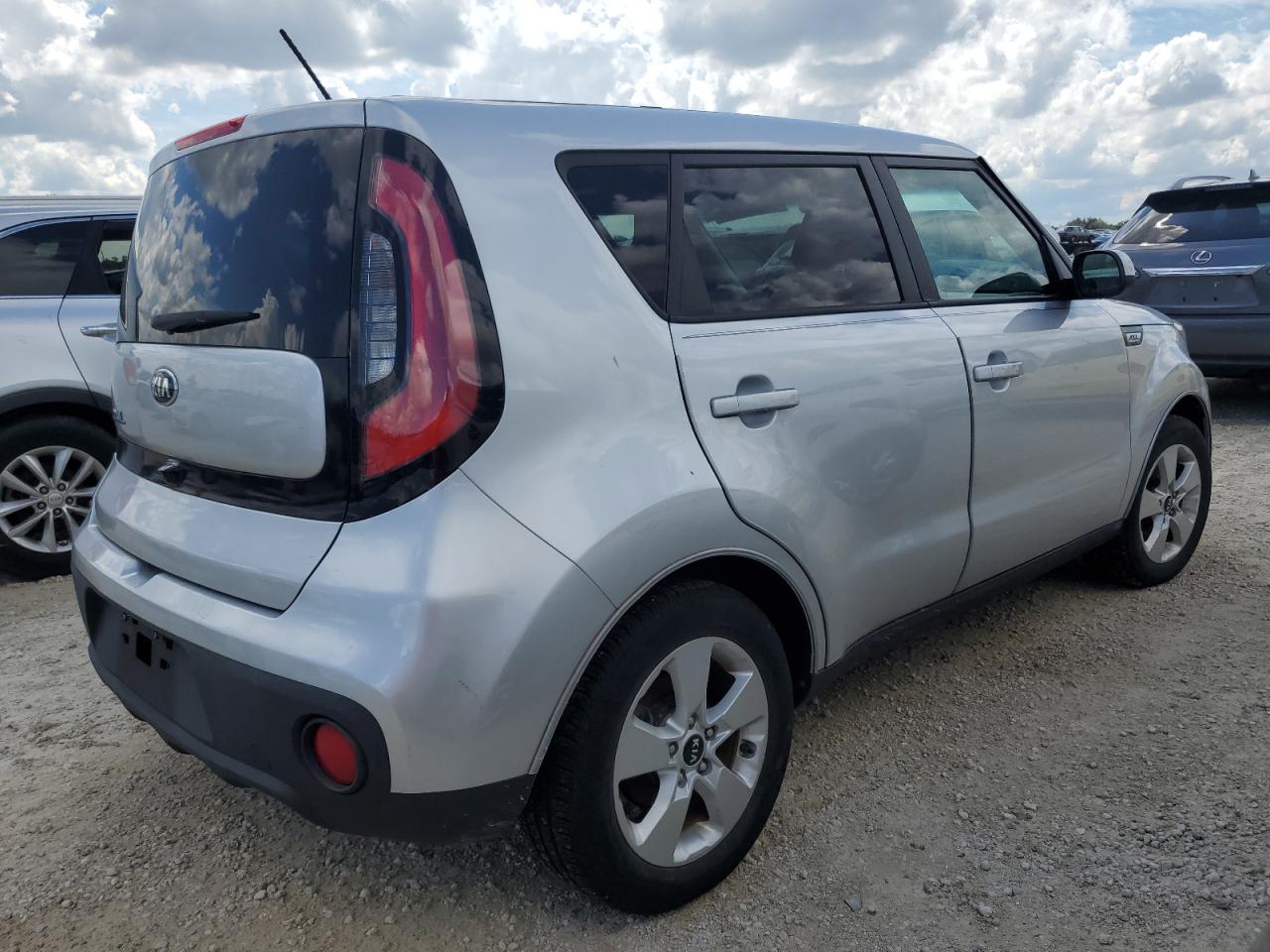 KNDJN2A27K7661861 2019 Kia Soul