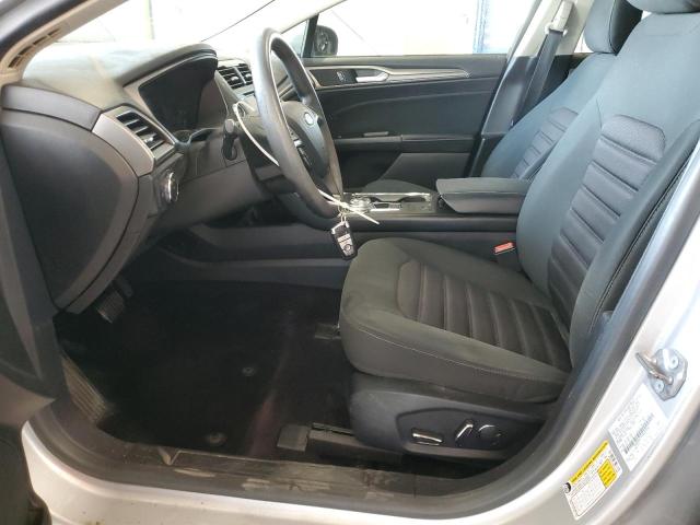  FORD FUSION 2017 Srebrny