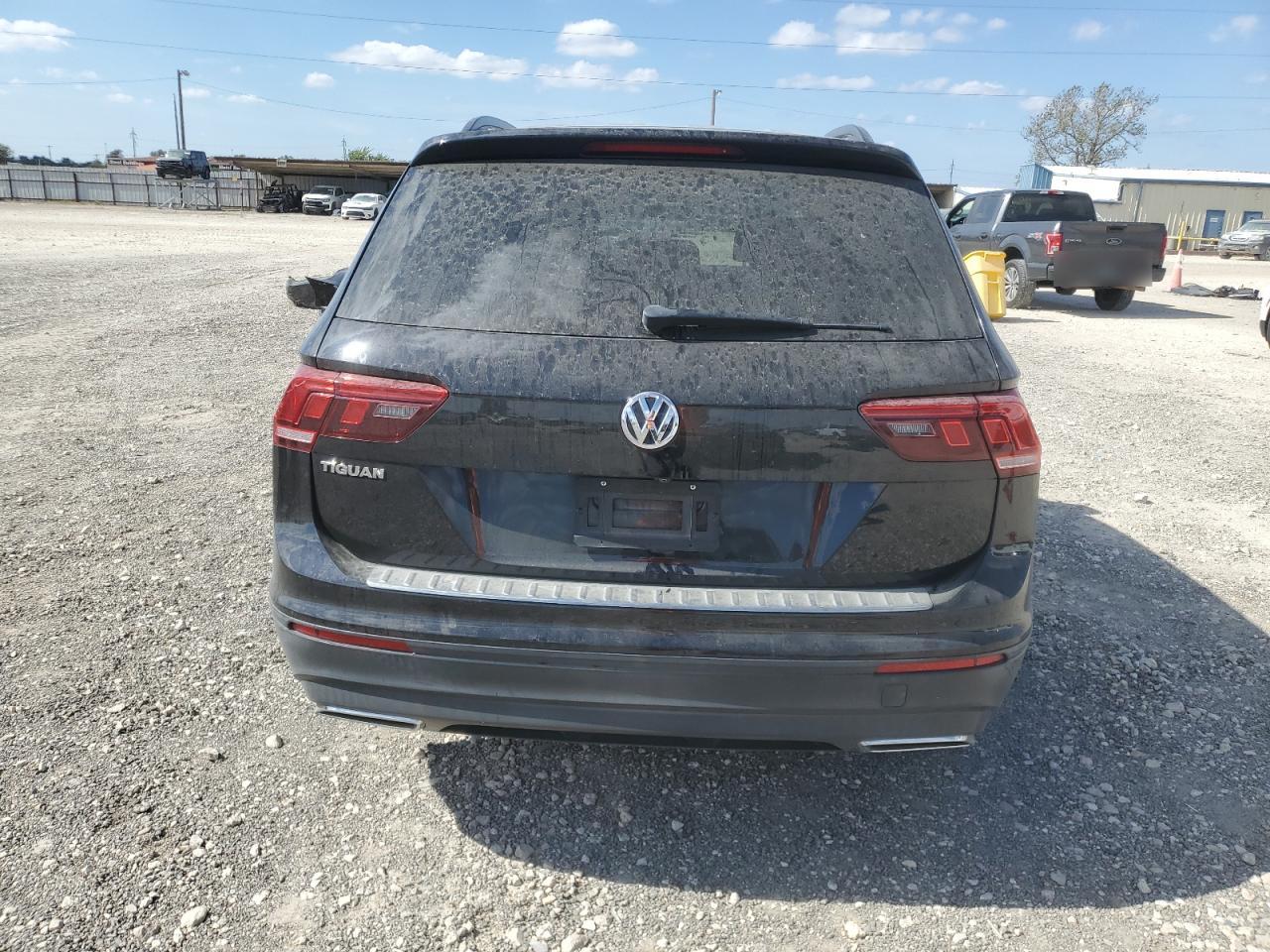 2019 Volkswagen Tiguan S VIN: 3VV1B7AX8KM090549 Lot: 77726914