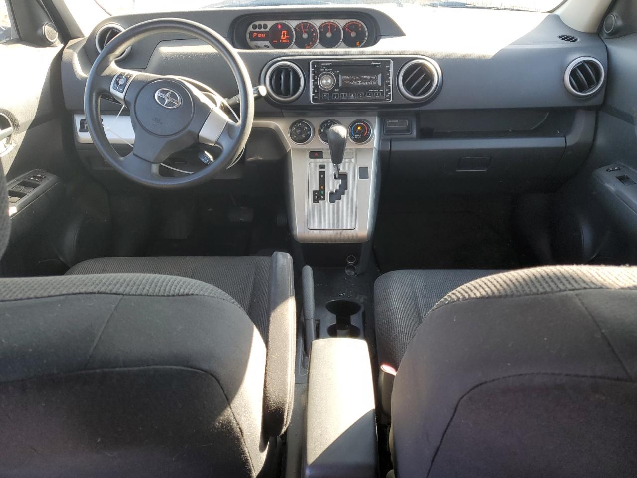 2008 Toyota Scion Xb VIN: JTLKE50E581040927 Lot: 74493974