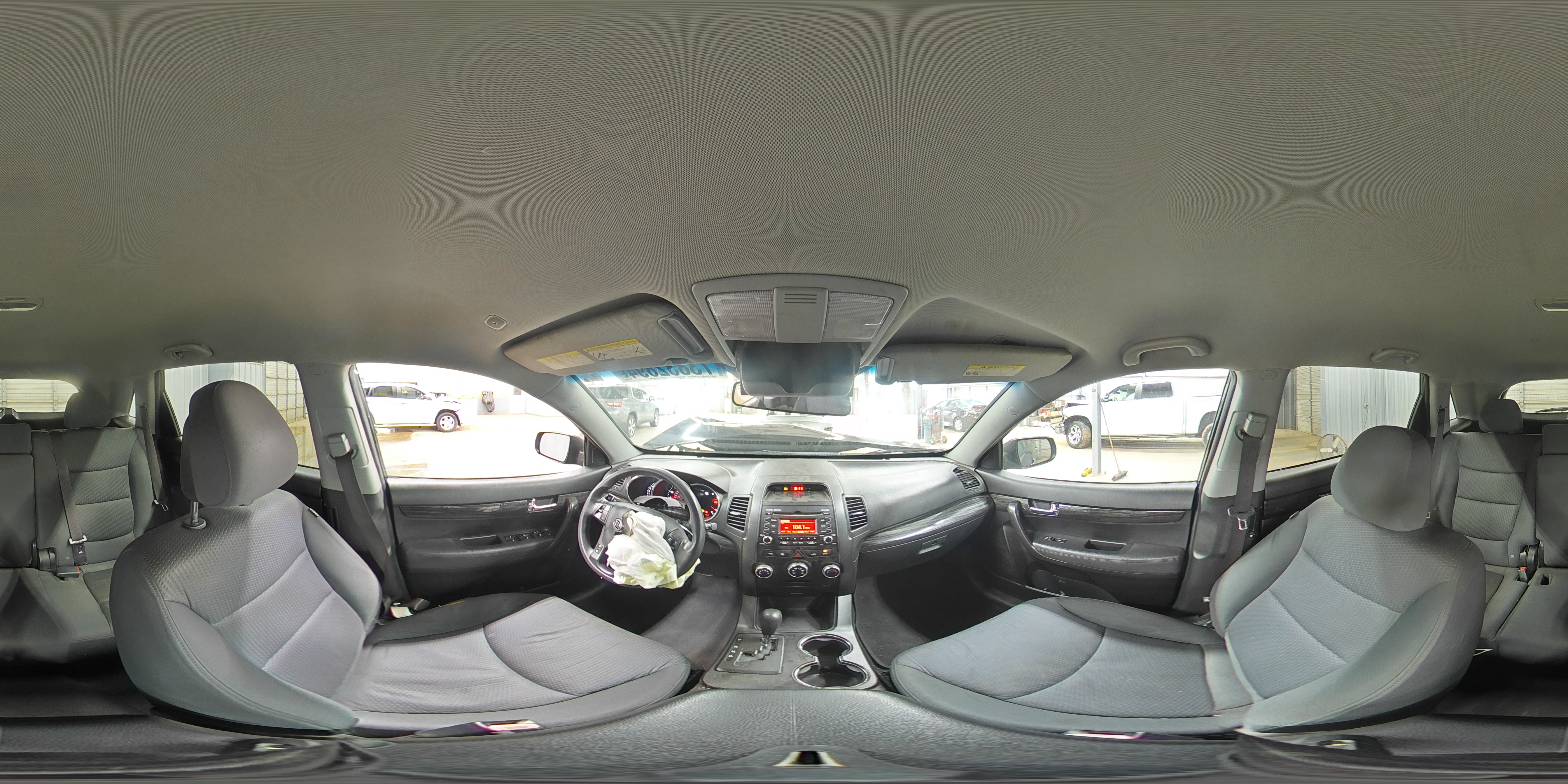 2012 Kia Sorento - Image 14