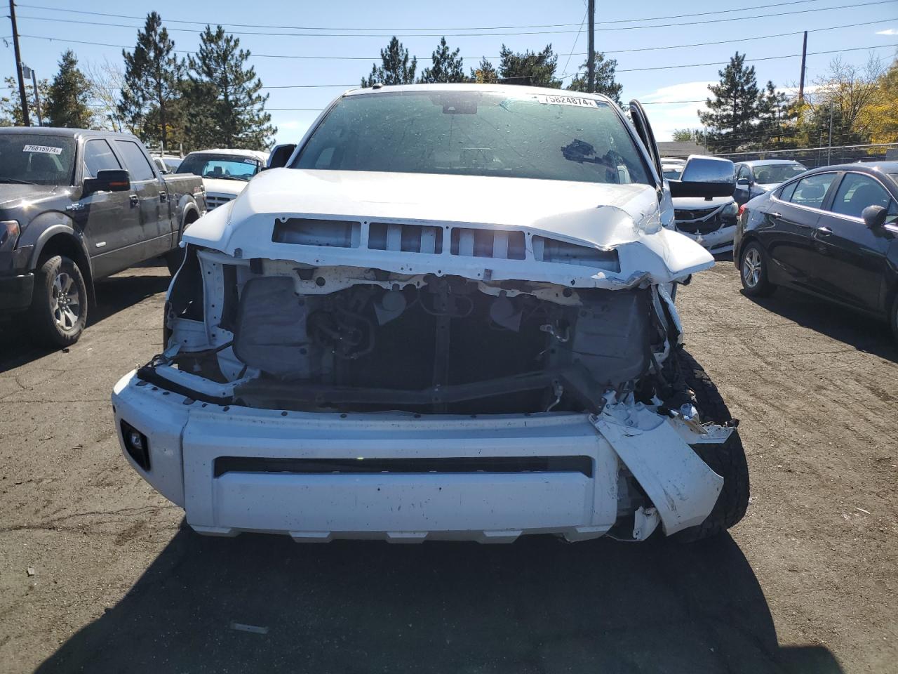 VIN 5TFAY5F11JX756178 2018 TOYOTA TUNDRA no.5