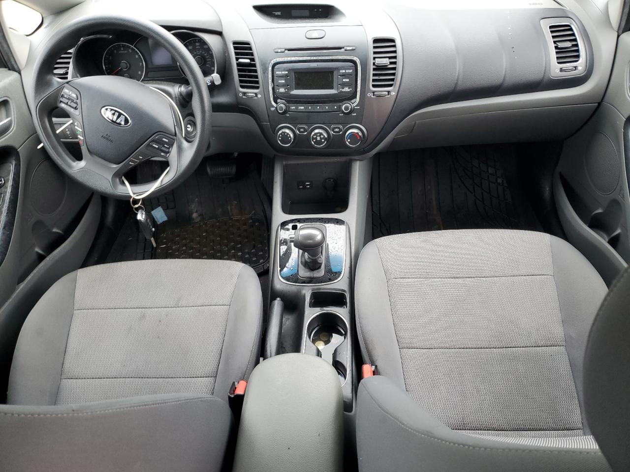 3KPFK4A72JE234074 2018 Kia Forte Lx