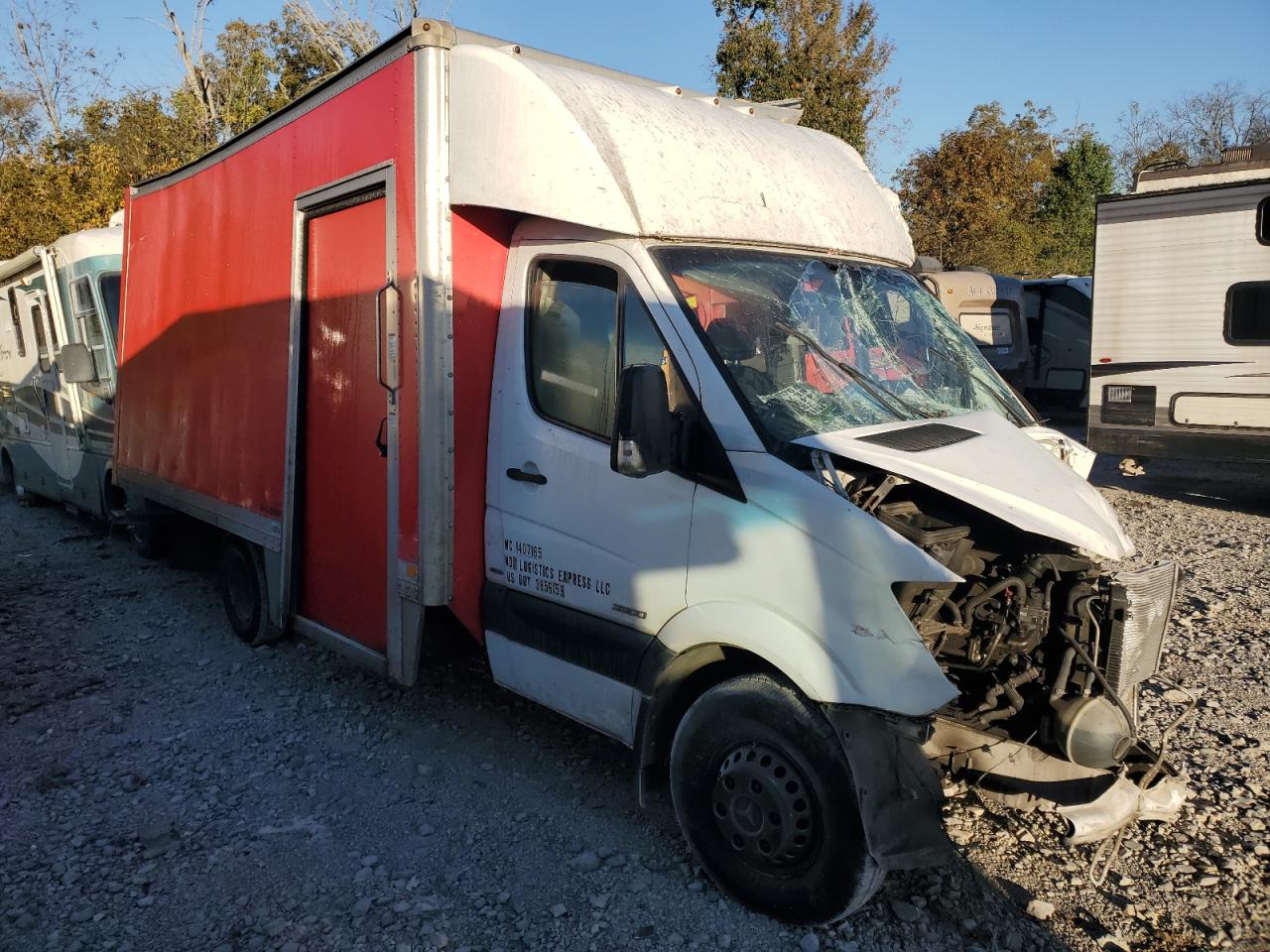 VIN WDAPF4CCXE9577330 2014 MERCEDES-BENZ SPRINTER no.4