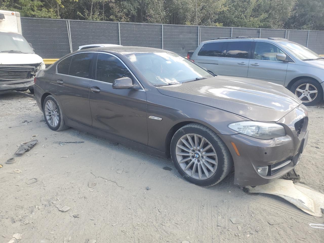 2011 BMW 535 I VIN: WBAFR7C5XBC602452 Lot: 76343564