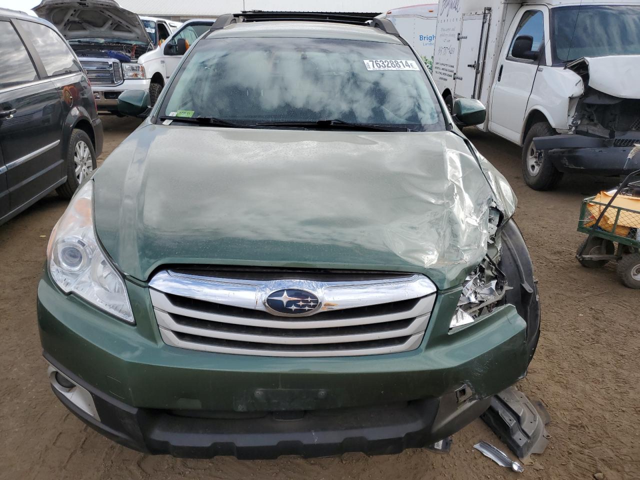 2012 Subaru Outback - Image 5