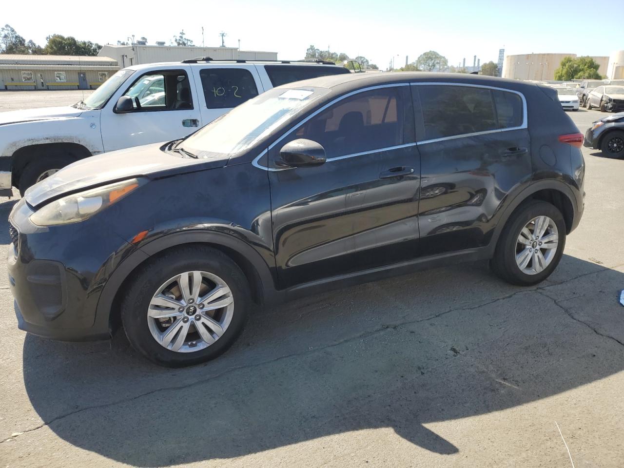 KNDPM3AC6H7052667 2017 KIA SPORTAGE - Image 1