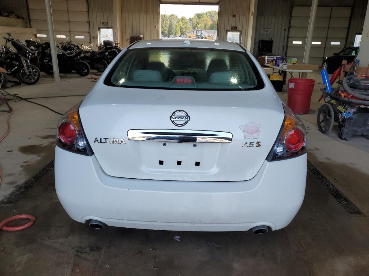 2010 Nissan Altima Base VIN: 1N4AL2AP2AC167985 Lot: 74996794