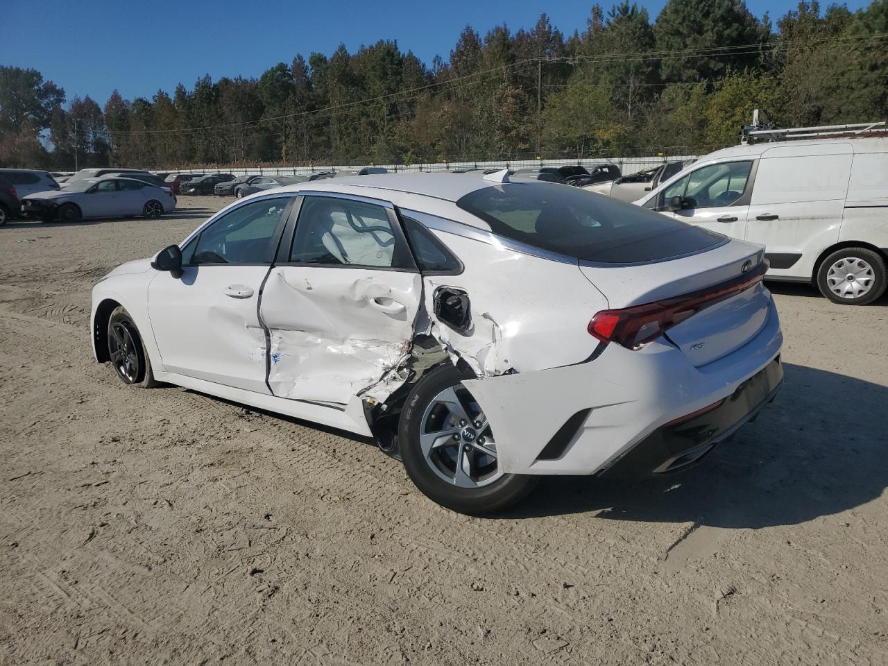 2021 Kia K5 - Image 2